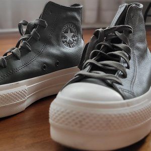 Women's Army Green Converse Platform Chuck Taylor All Stars